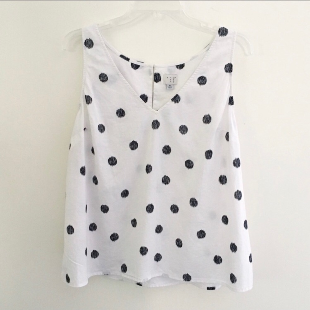 Polka dot sleeveless top